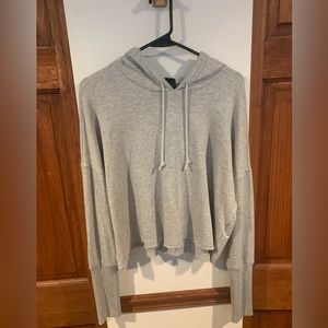 NWOT Women’s Nike Luxe Crop Training Hoodie